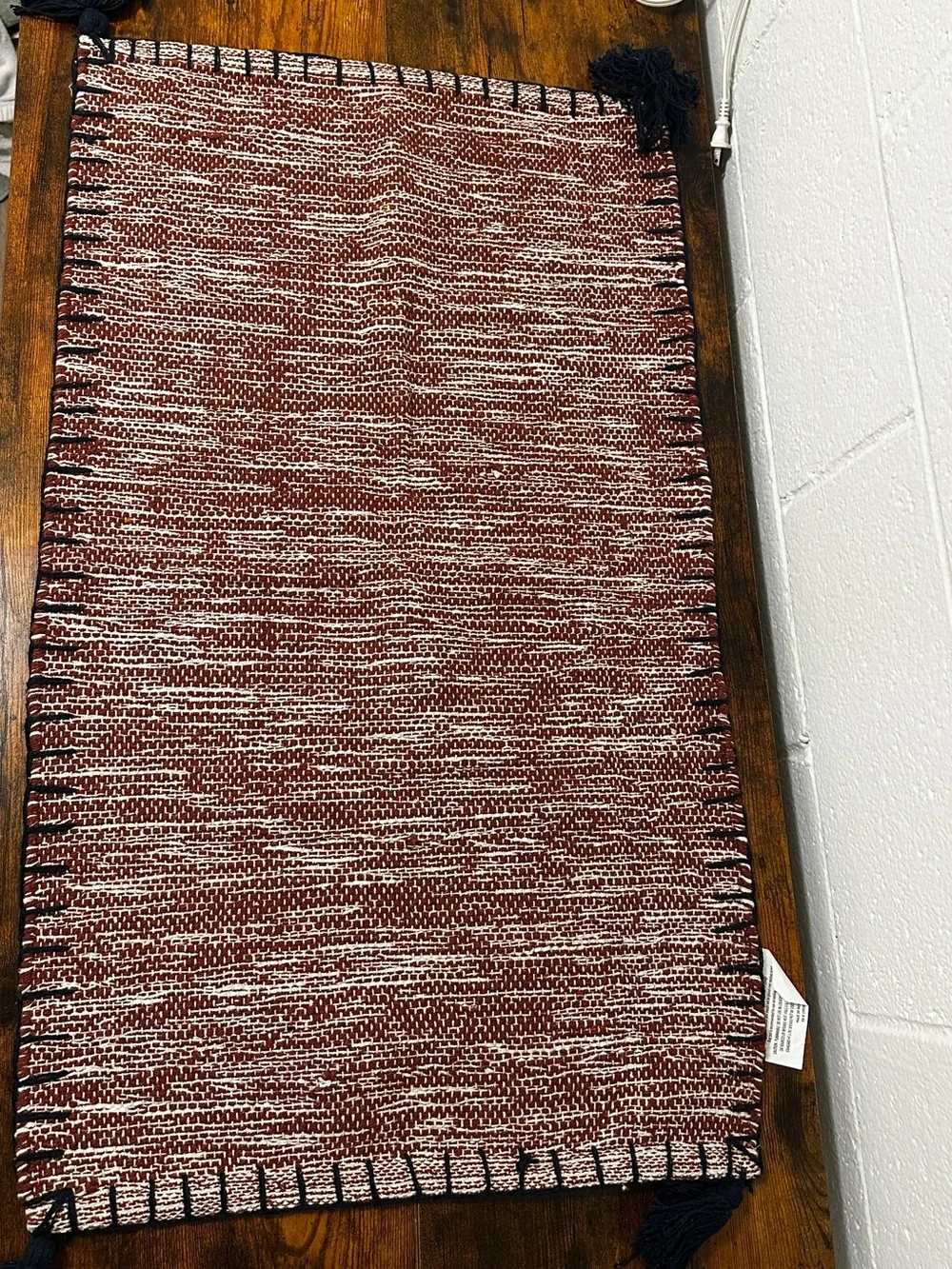Decorative Red and White Woven Accent table runner
